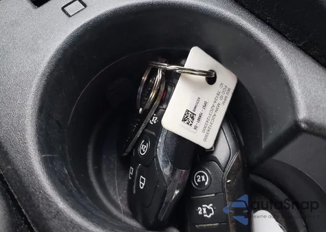 2015 Lincoln Mkz from USA, damaged, VIN 3LN6L2G97FR605865